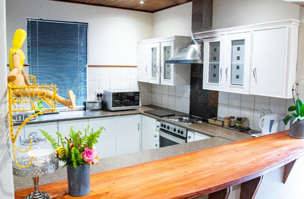 Sixty Three Hotel Bloemfontein Luaran gambar